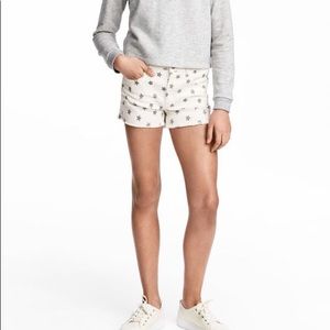 H&M White Shorts w/ Grey Stars